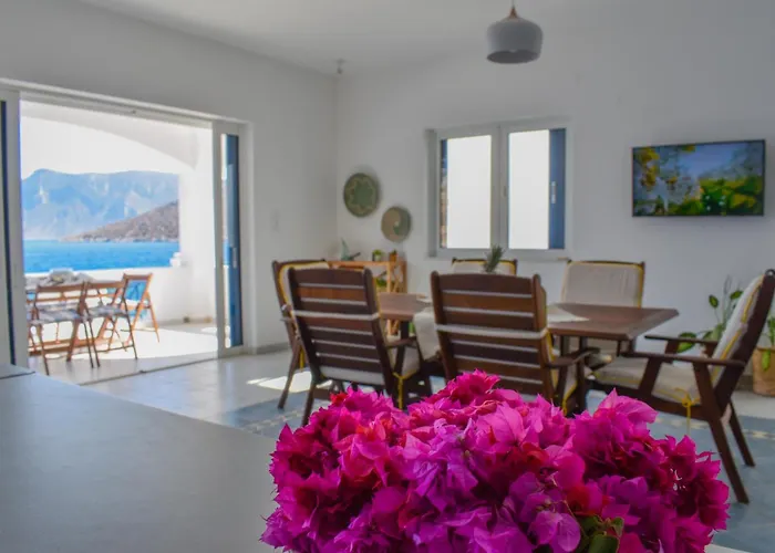 Aegean Aura Iii דירה *