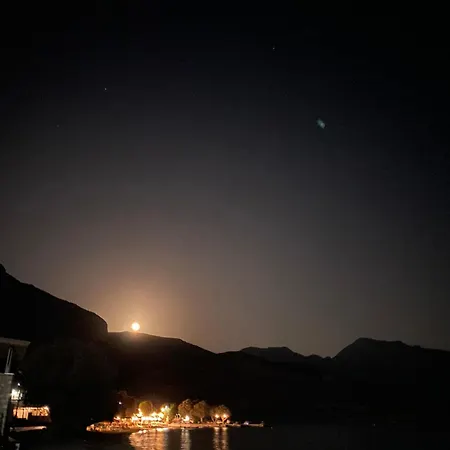 Aegean Aura Iii * Emborios