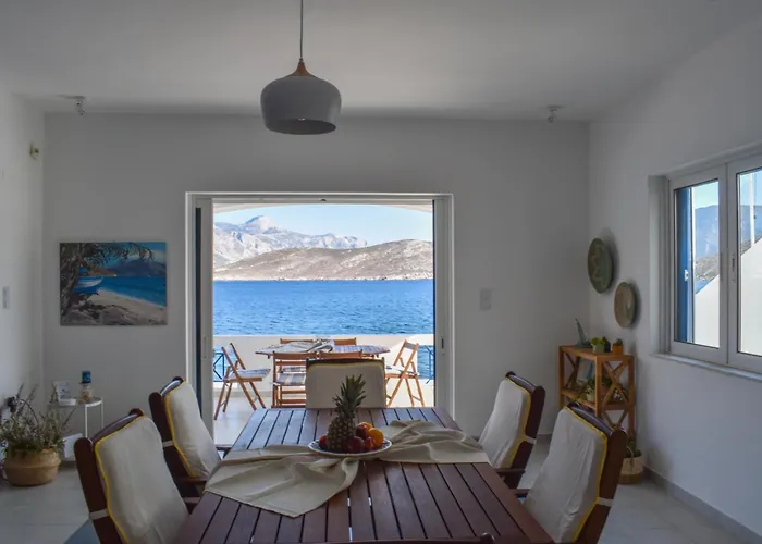 Aegean Aura Iii شقة